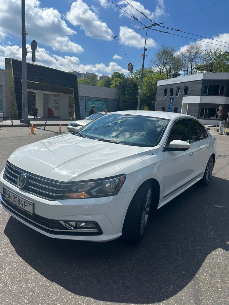 Volkswagen passat 1,8 2016