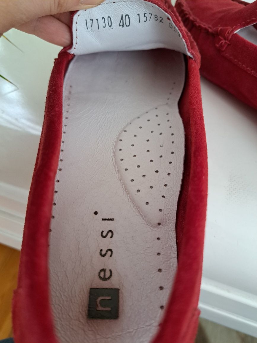 Mokasyny nessi 40