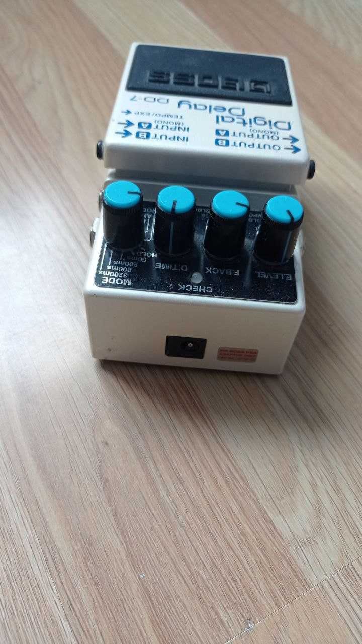 Педаль ефектів Boss Delay DD-7