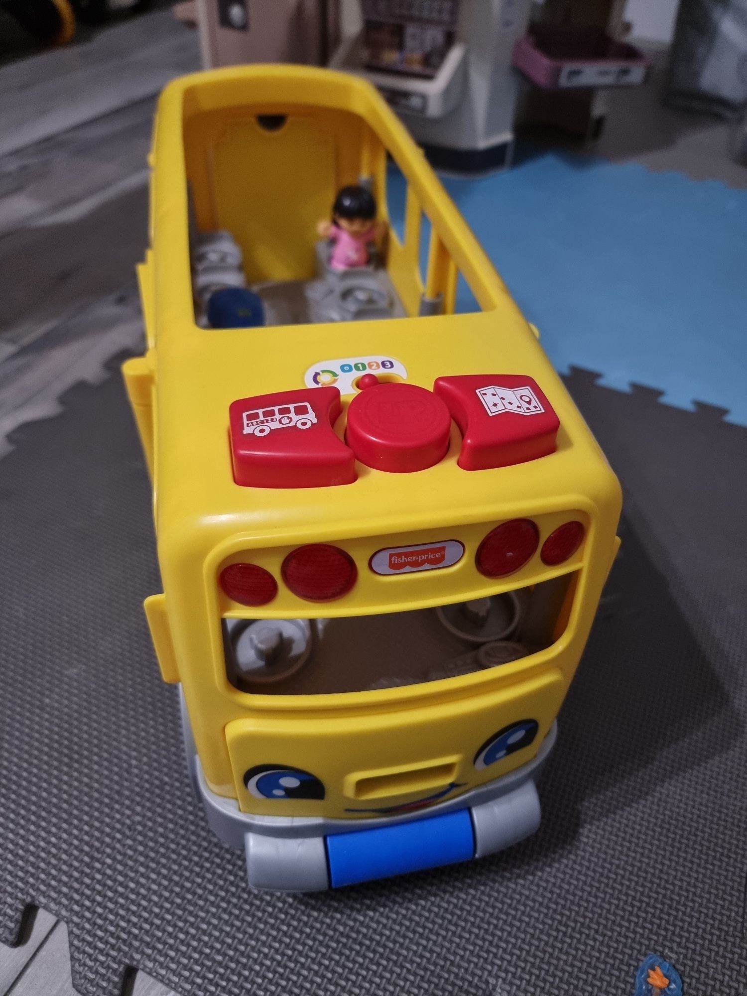 Autobus Fisher Price jak nowy.