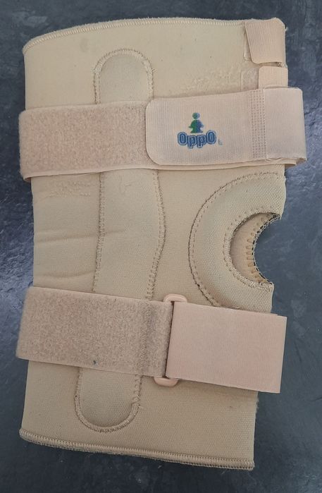 Orteza kolano miękka z szynami