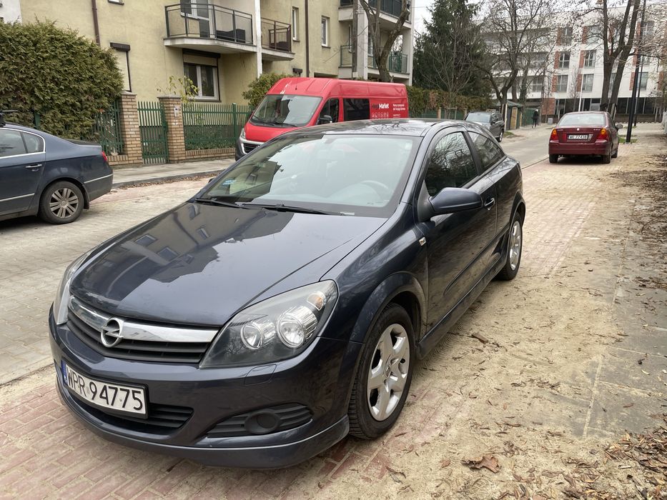Opel Astra H GTC