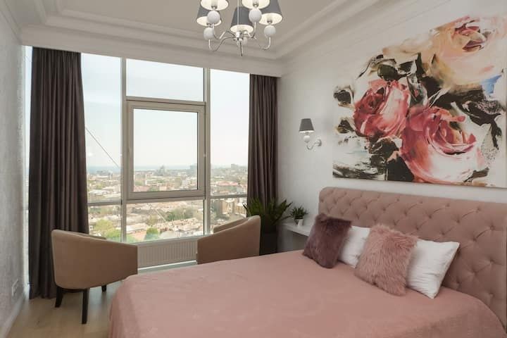 Сдам стильную квартиру в центре города 17 Жемчужина на Асташкина