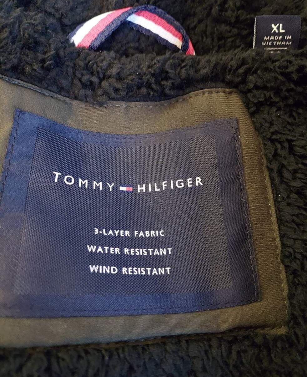 Kurtka Tommy Hilfiger ocieplana przeciwdeszczowa i przeciwdeszczowa XL