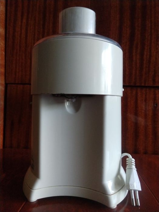 Соковыжималка Vitek VT 1600