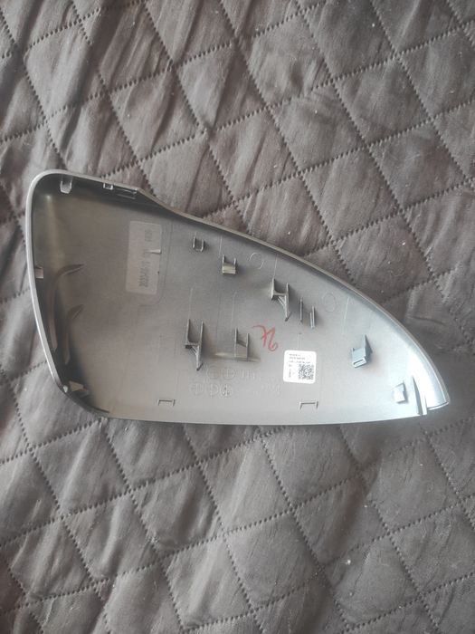 Osłona lewego lusterka Kia ceed III