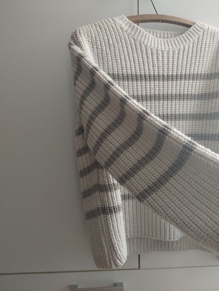Sweter LeMonada oversize z wełną i wiskozą