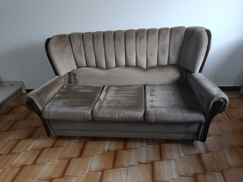 Sofá Cama com 2 cadeirões