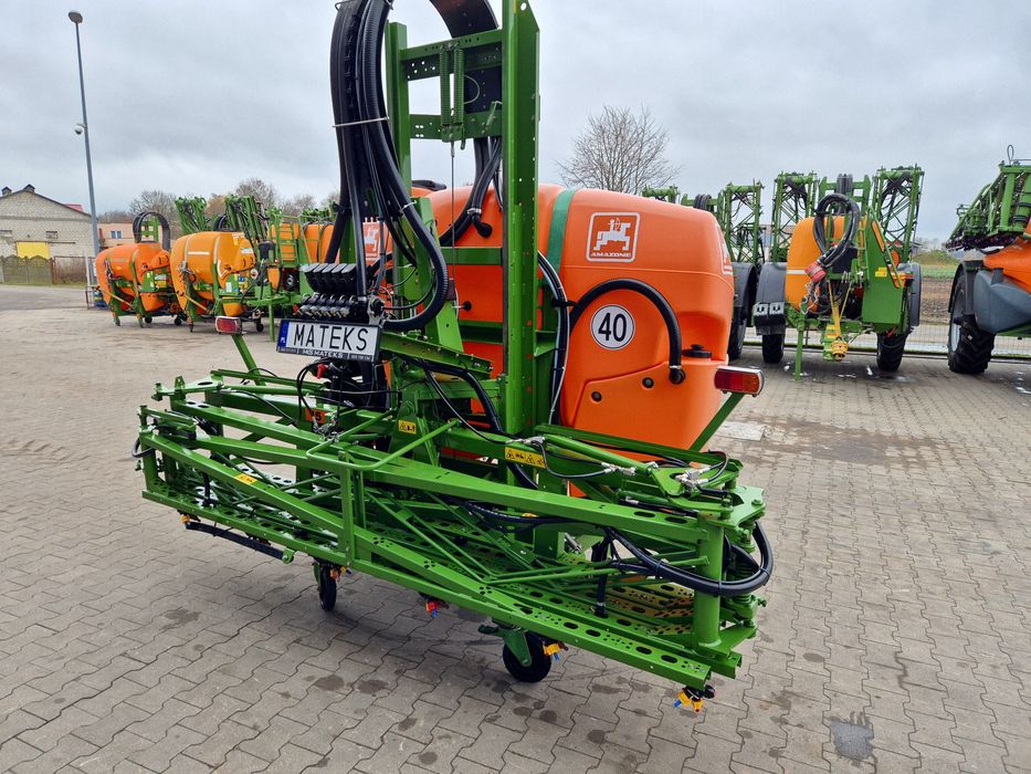 Opryskiwacz zawieszany Amazone UF 901 15m 2012r. Amaset+