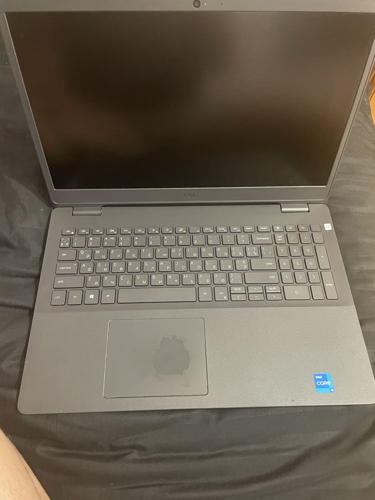 Dell Vostro 3500 i5-11 gen 16 ram