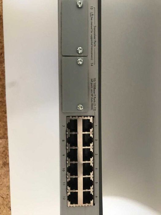 Switch HP Procurve 2512 (J4812A)