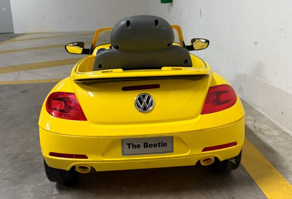 Carro eléctrico VW beetle infantil!