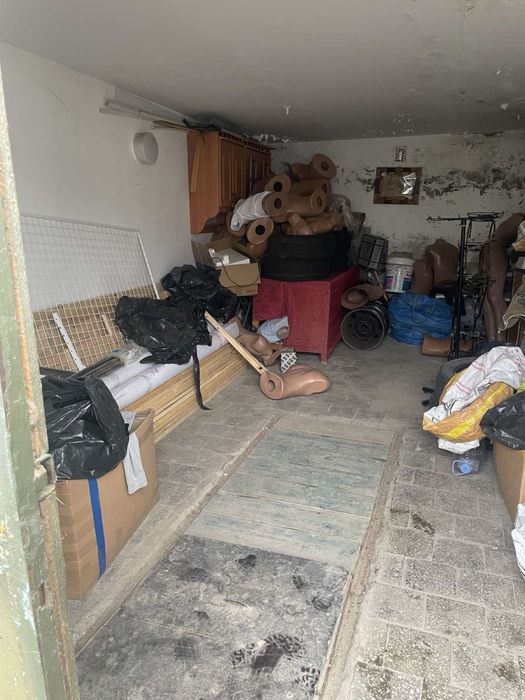 Продам гараж у ГБК 5 на на Набережній по вул. Кармелюка 49 біля ОККО