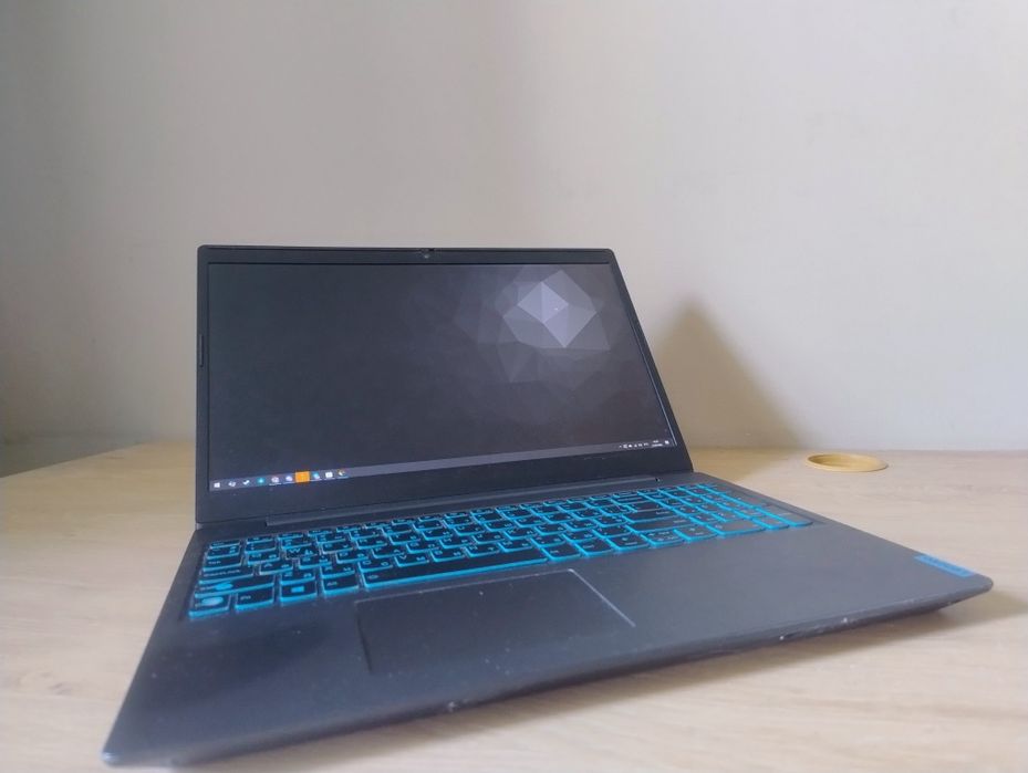 Ноутбук Игровой GTX 1650
Intel i5 9300H