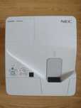 NEC UM301W projektor
