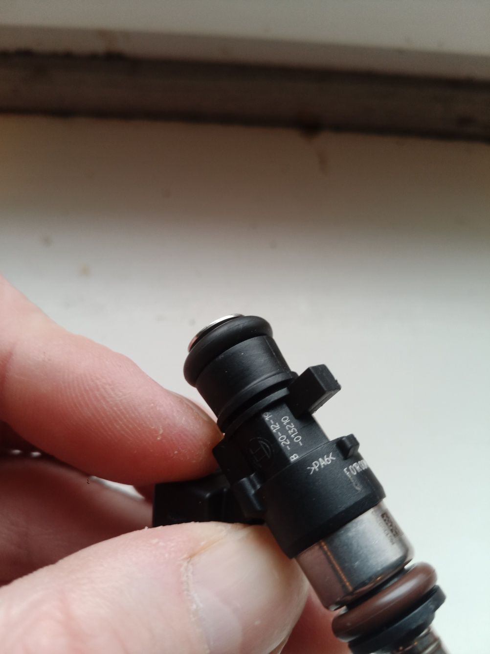 Orginalny wtryskiwacz Bosch cf Moto F01R 00M G10 1000
