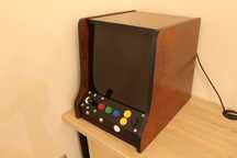 Automat arcade typu bartop