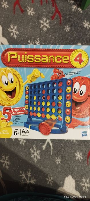 Настільна гра від Hasbro "4 в ряд"