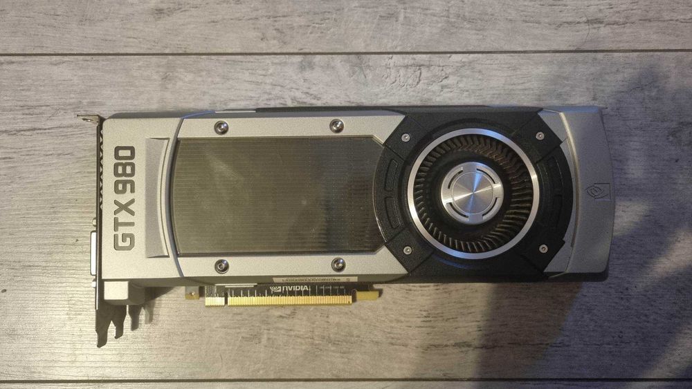 Karta graficzna NVIDIA ZOTAC GTX 980 4GB Founders Edition