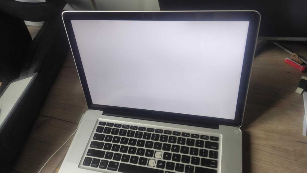 MacBook Pro 2010 – na części / do naprawy