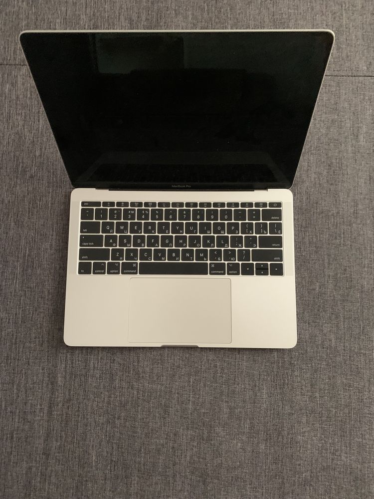 Macbook pro 2017 256гб