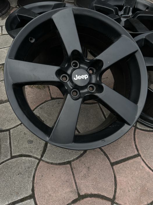 диски 5/110 r18 чироки та компасс