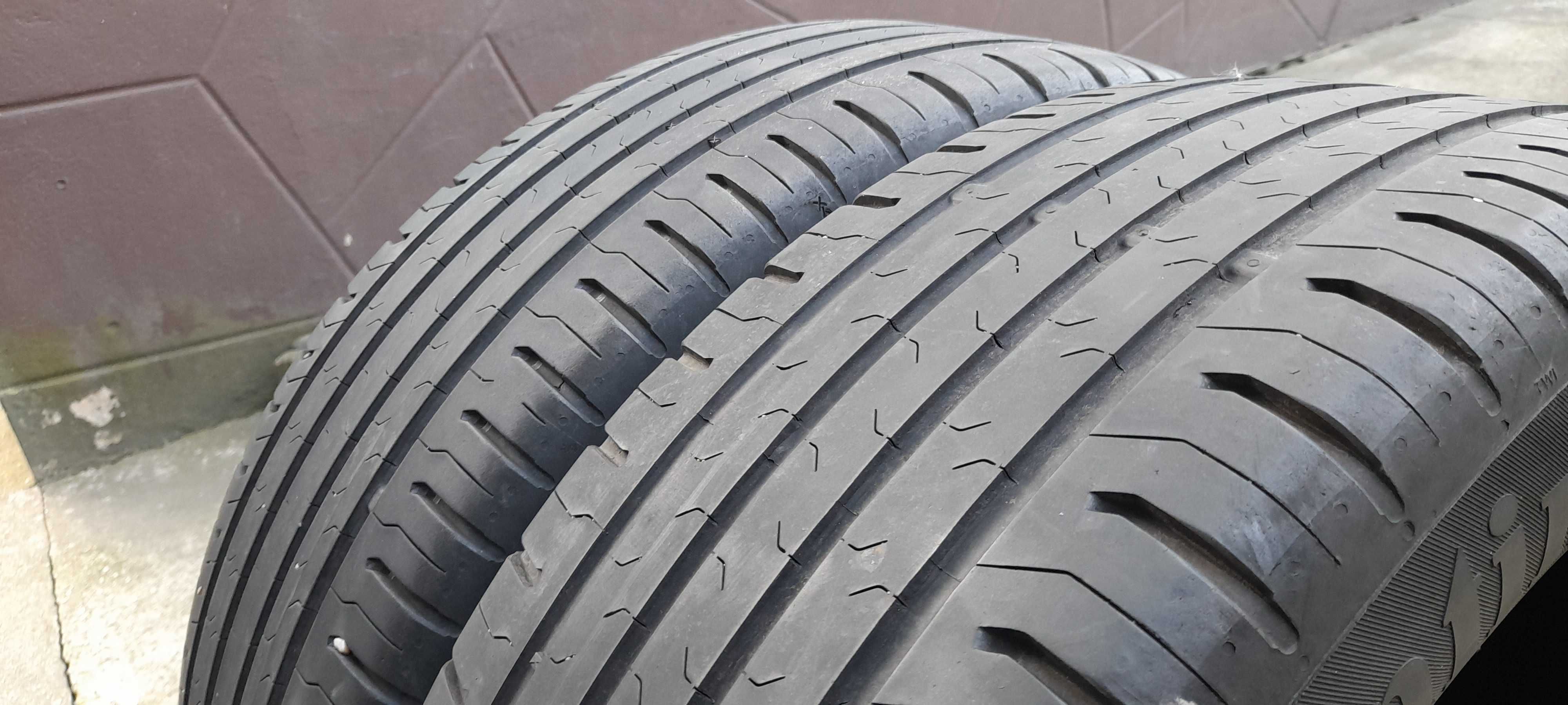 Opony letnie Continental  215/55 R17 94V