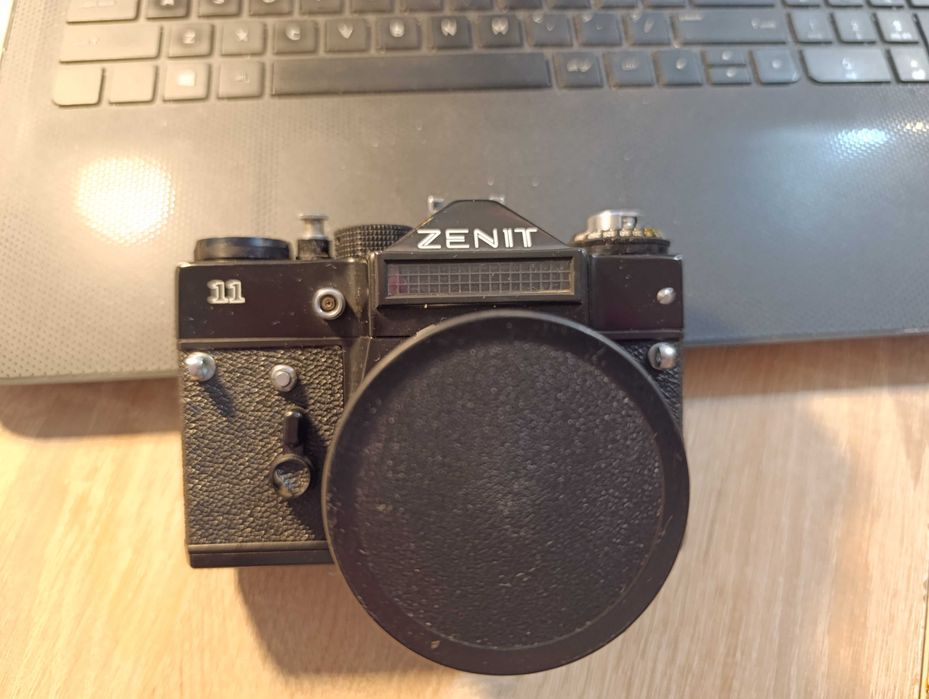 Aparat analogowy uszkodzony Zenit 11