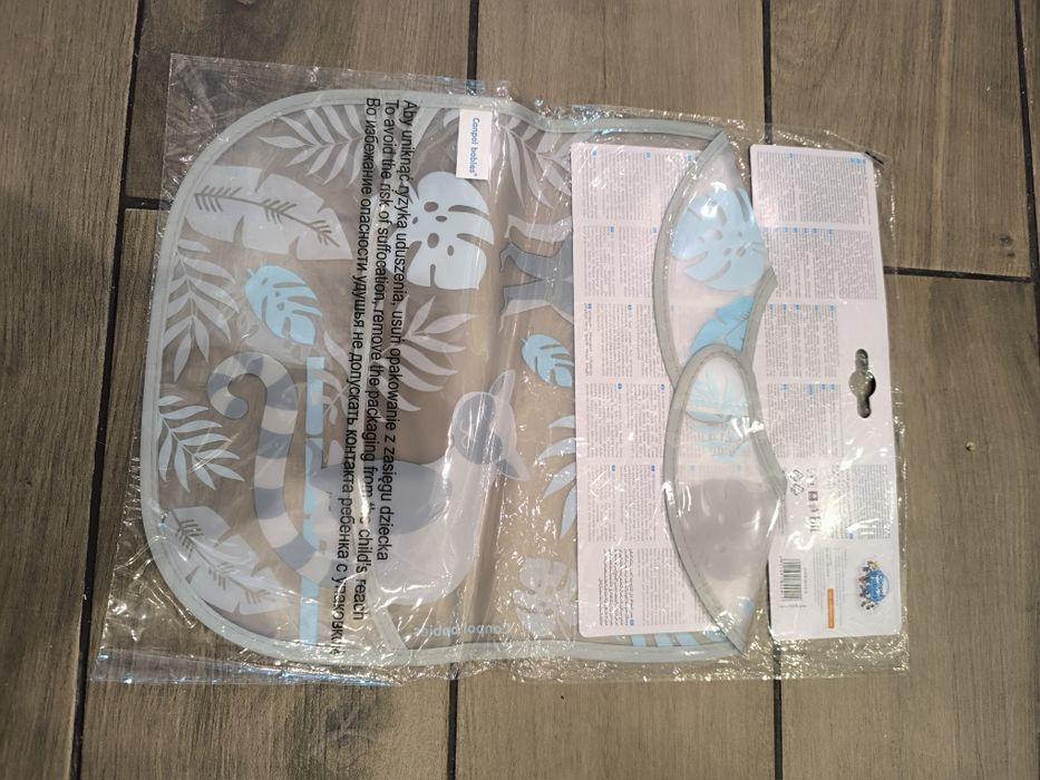 Duży śliniak foliowy