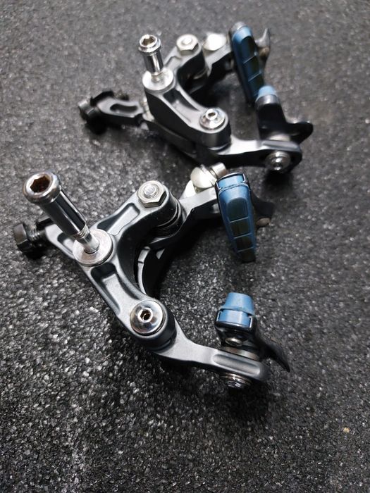 Hamulce Shimano Ultegra BR-6800 szczęki hamulcowe