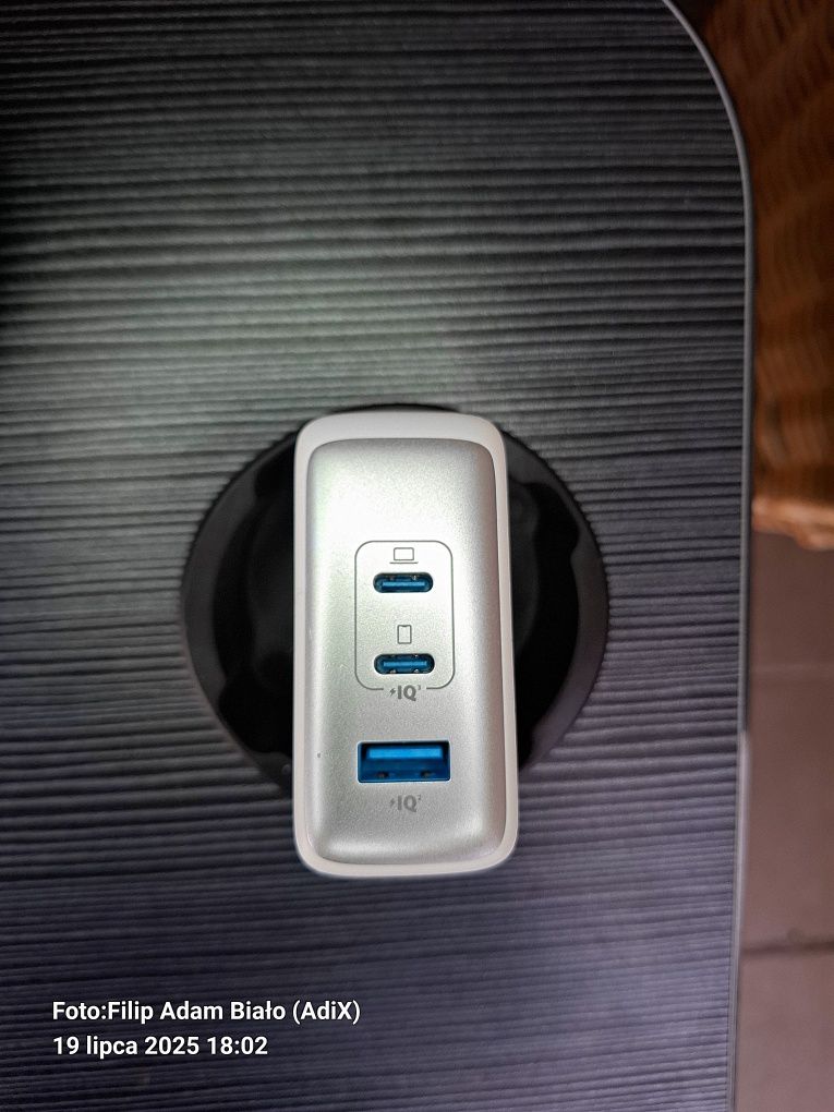 Anker 736 (Nano II 100W) - ładowarka sieciowa