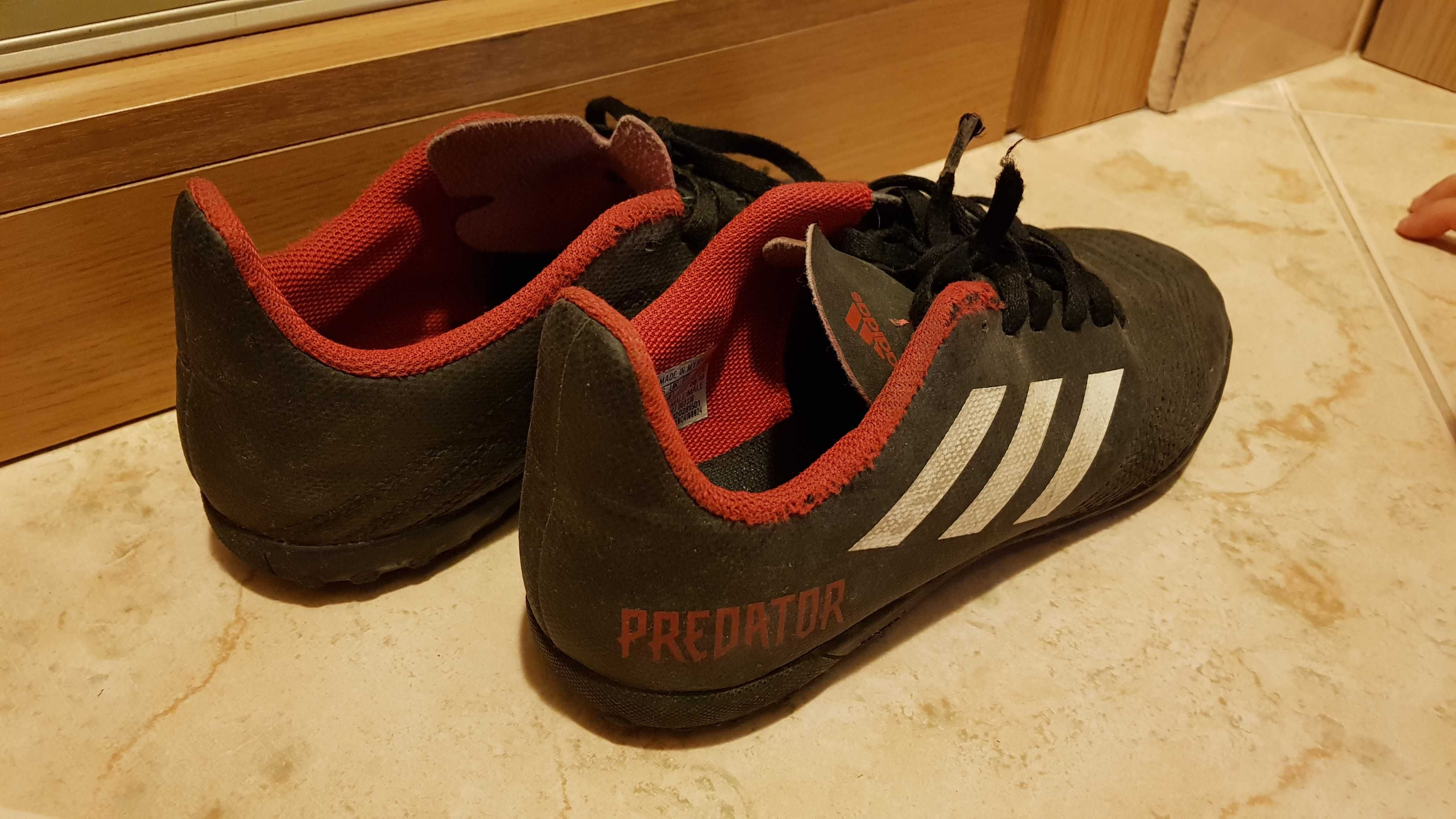 Chuteiras Adidas "Predator" para rapaz, nº 37 + 1 par de caneleiras