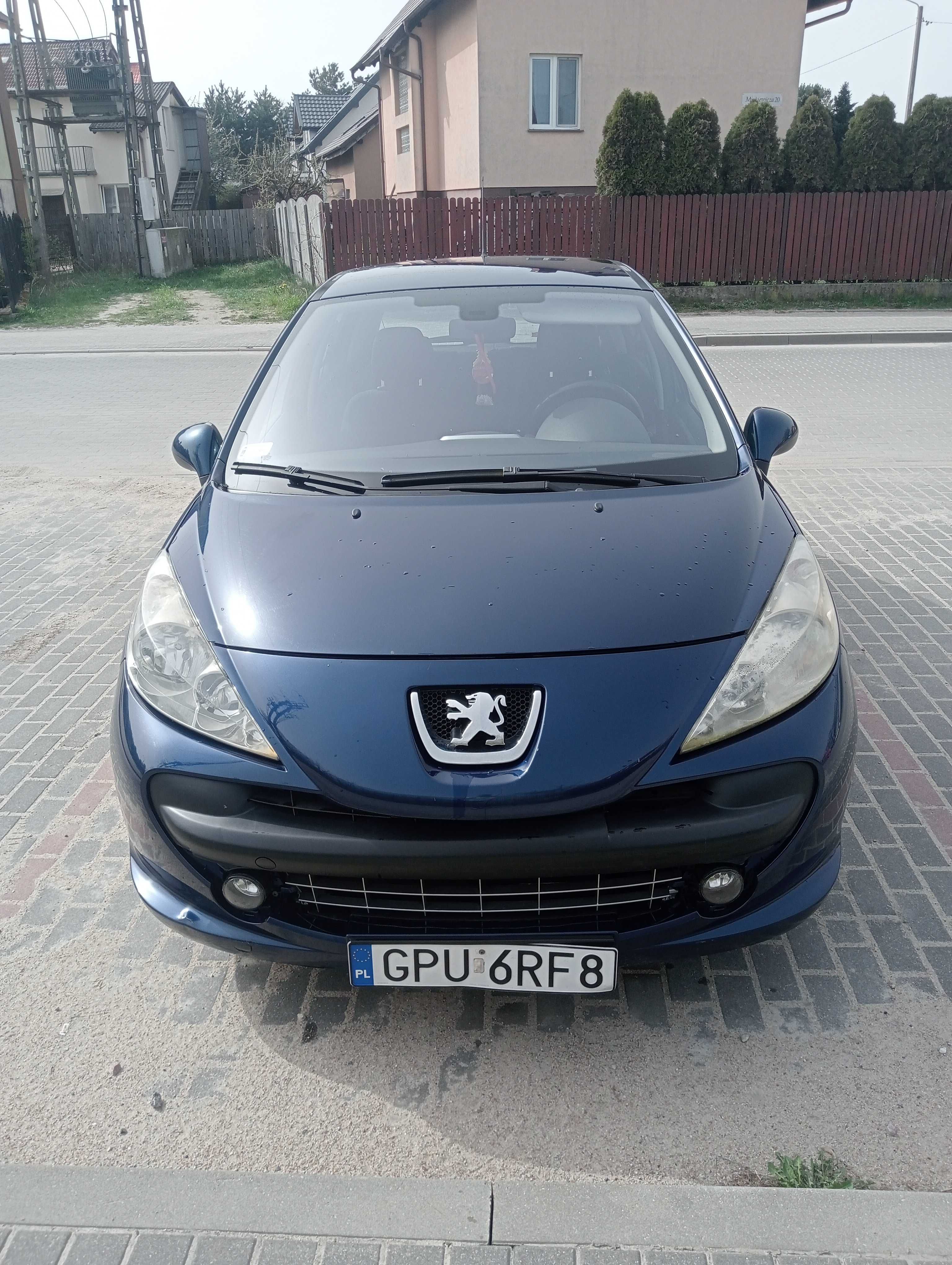 peugeot 207  1.6 benzyna i lpg 2007r.