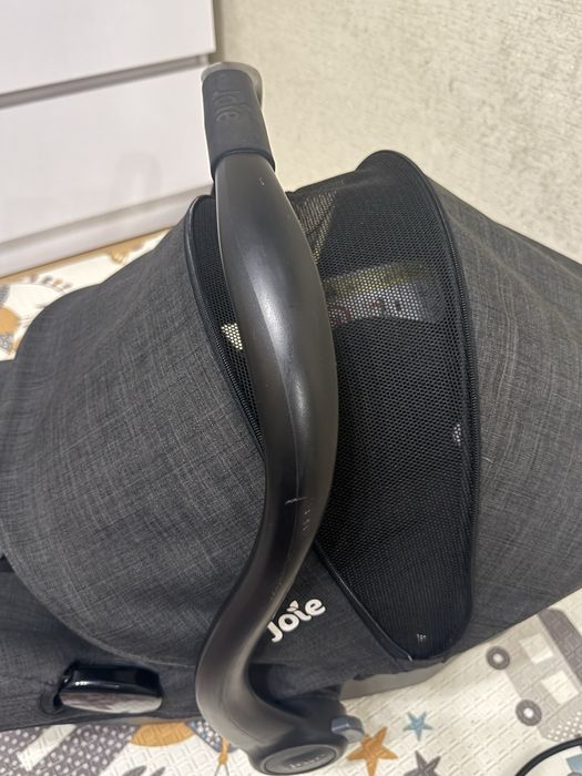 Автолюлька (автокрісло) Joie 0-13 кг+ адаптори