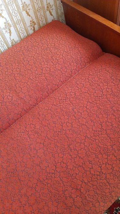 Терміново   диван ліжко спальне