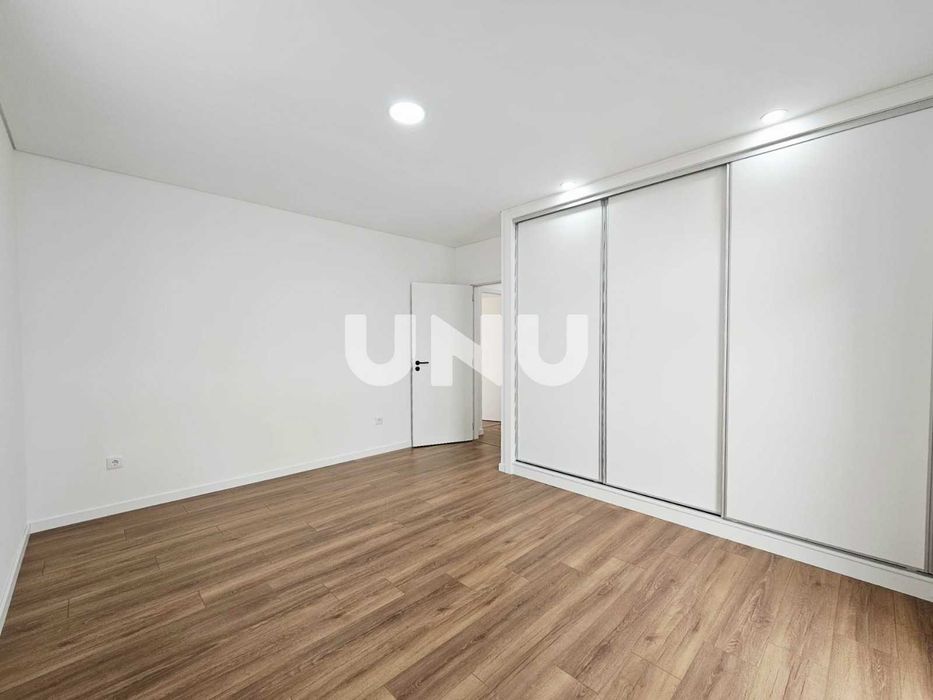 Moradia Terrea T3 nova para venda