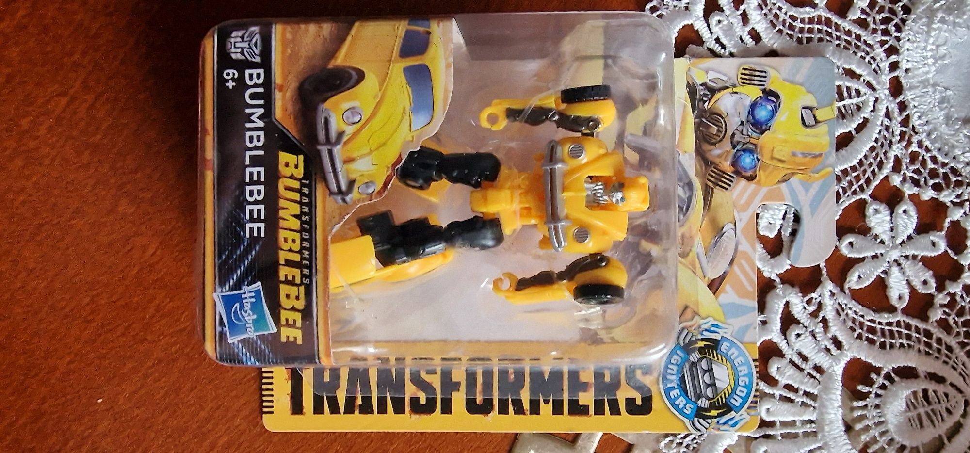 Figurki Transformers Energon Igniters Barricade, Bumblebee, Optimus