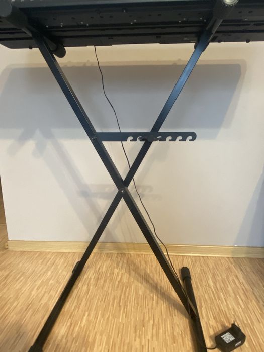 Sprzedam keyboard CASIO LK-136 w bardzo dobrym stanie!