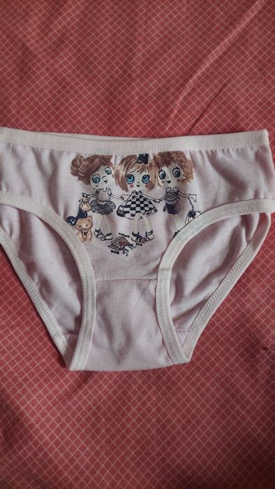 Продам  детские трусы.