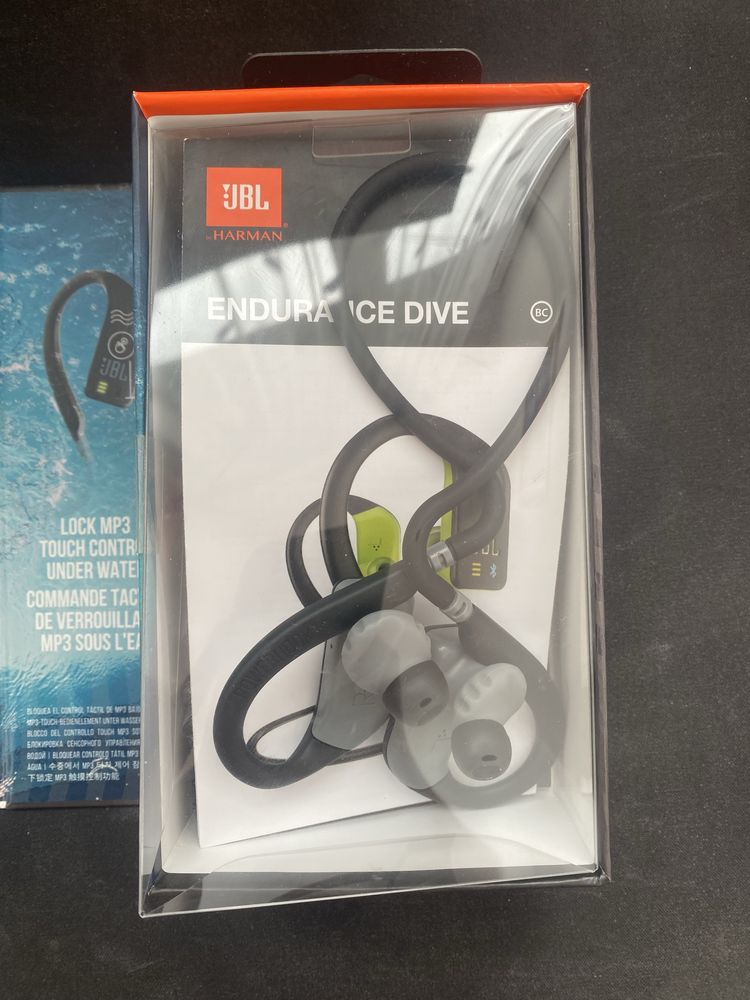 Навушники JBL Endurence Dive Black