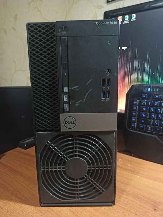 Cистемный блок Фирмы Dell 7040 i5-6500 /8Gb DDR4 /500Gb HDD /128Gb SSD
