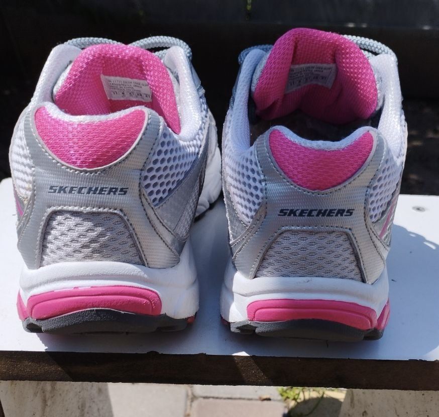 Кроссовики Skechers Летние Сетка