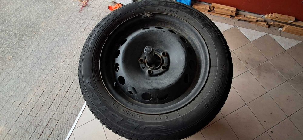 komplet 4 opon zimowych wraz z felgami sprzedam