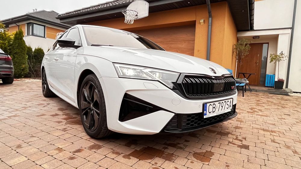 Skoda Octavia RS TSI DSG Jak nowa przejęcie leasingu