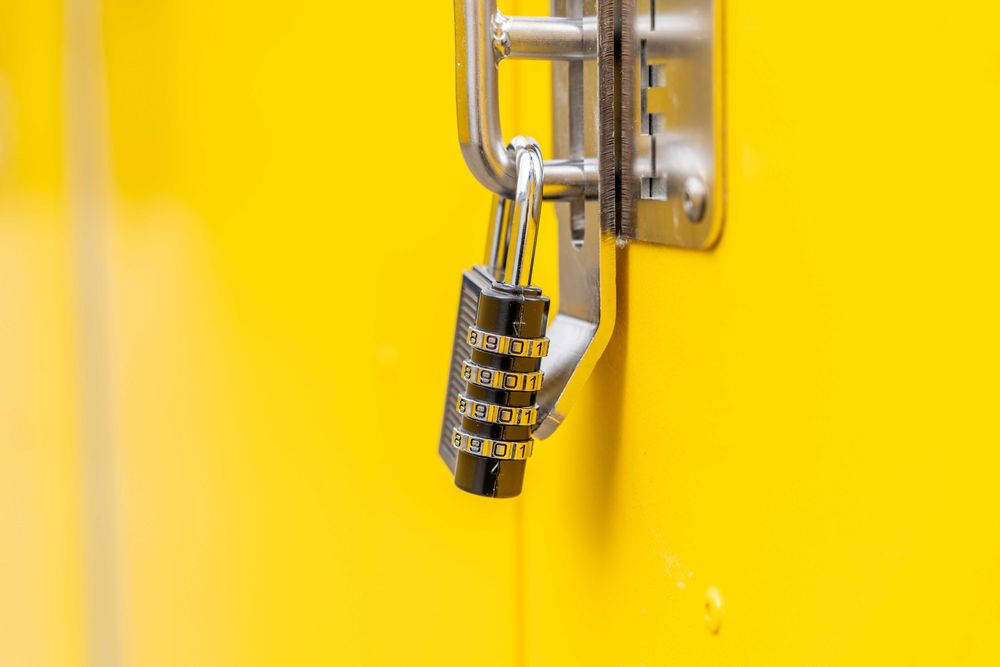 Wynajem mini magazyn PROMOCJA self storage kontener przechowalnia