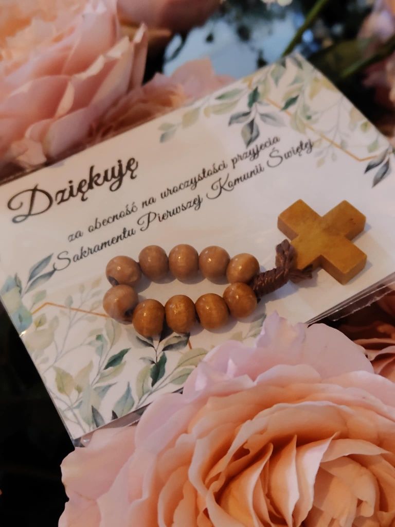 Podziękowania dla gości na Chrzest Komunię w formie dziesiątek różańca