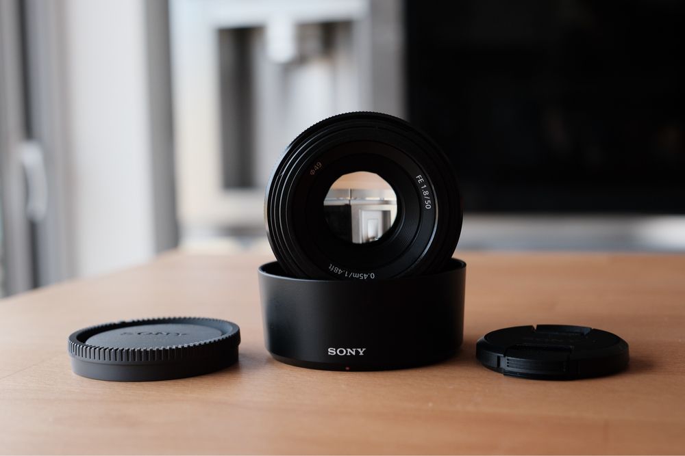 Sony FE 50 mm f/1.8 (E-mount) – Excelente estado
