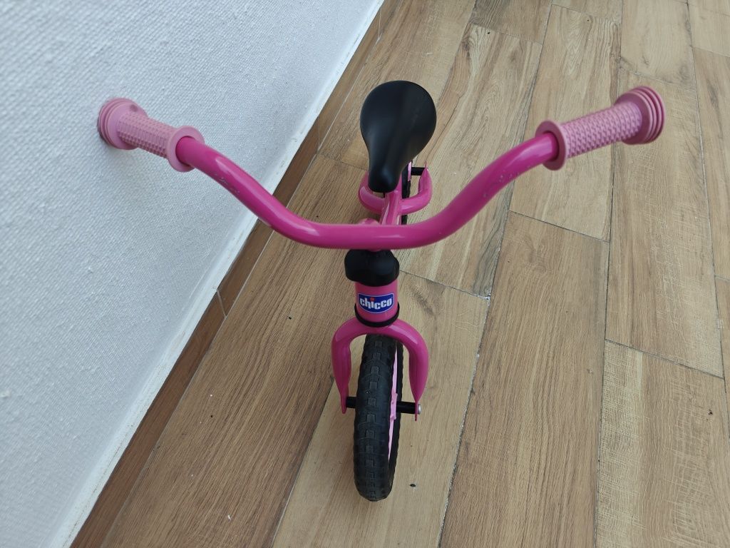 Bicicleta de criança Chicco (sem pedais)