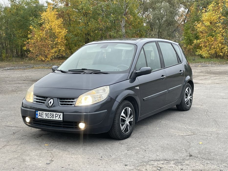 Renault Scenic 2005 г. Газ/бензин