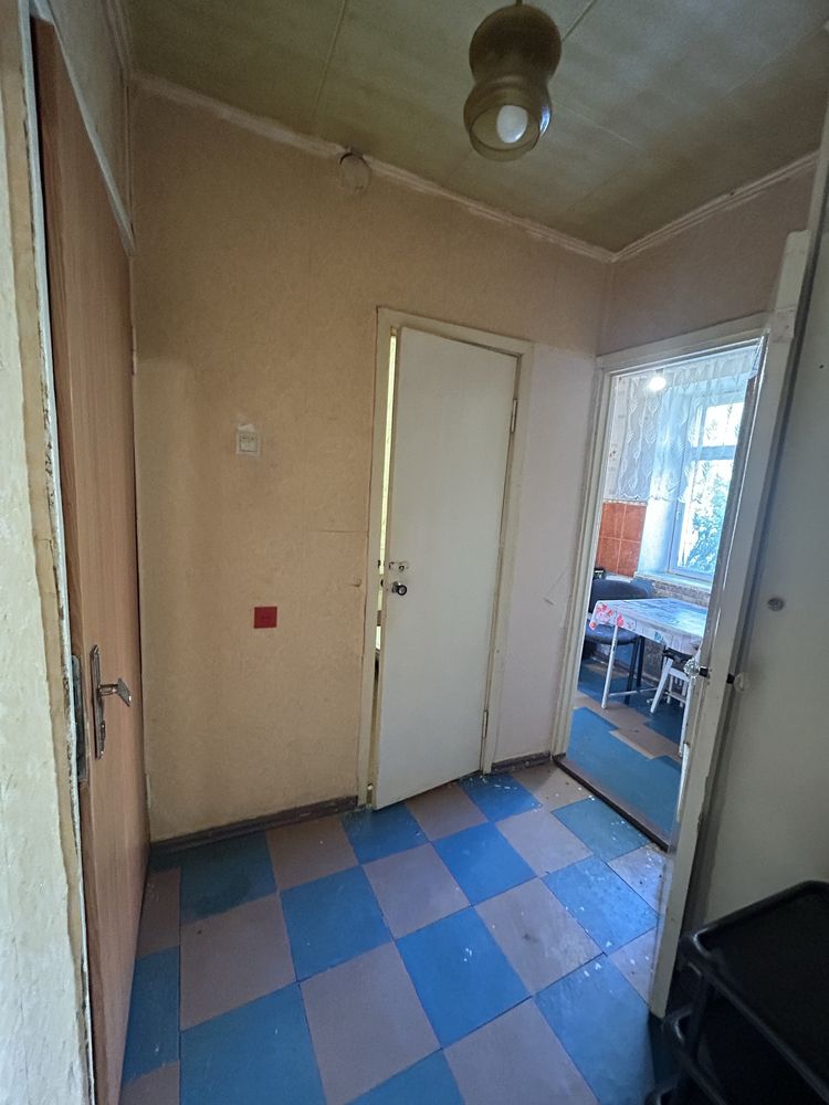 1-кімнатна квартира Жадова